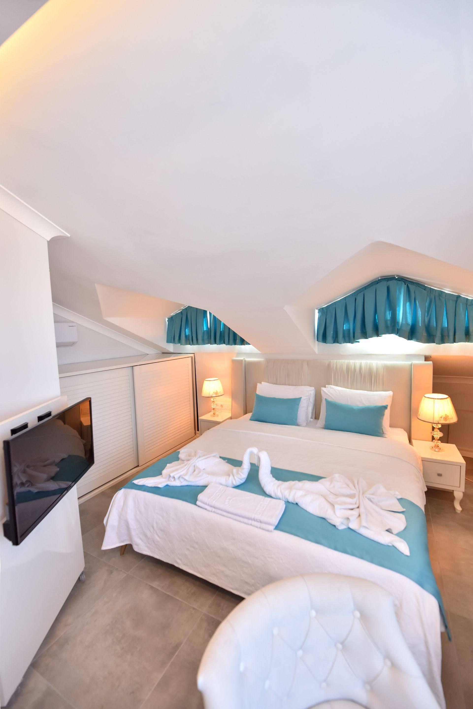 Monastery Suites Hotel-Fethiye Oludeniz Exterior photo