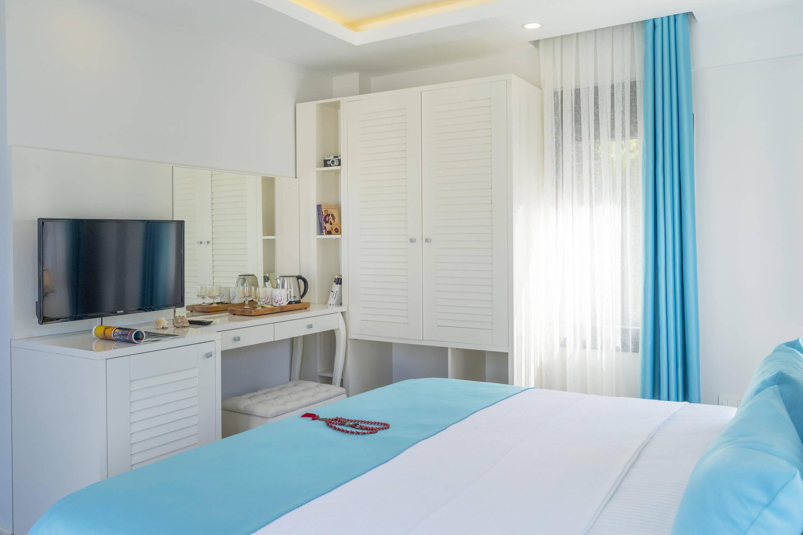 Monastery Suites Hotel-Fethiye Oludeniz Exterior photo